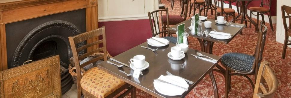 King'S Head Hotel By Greene King Inns ويمبورن مينستر المظهر الخارجي الصورة