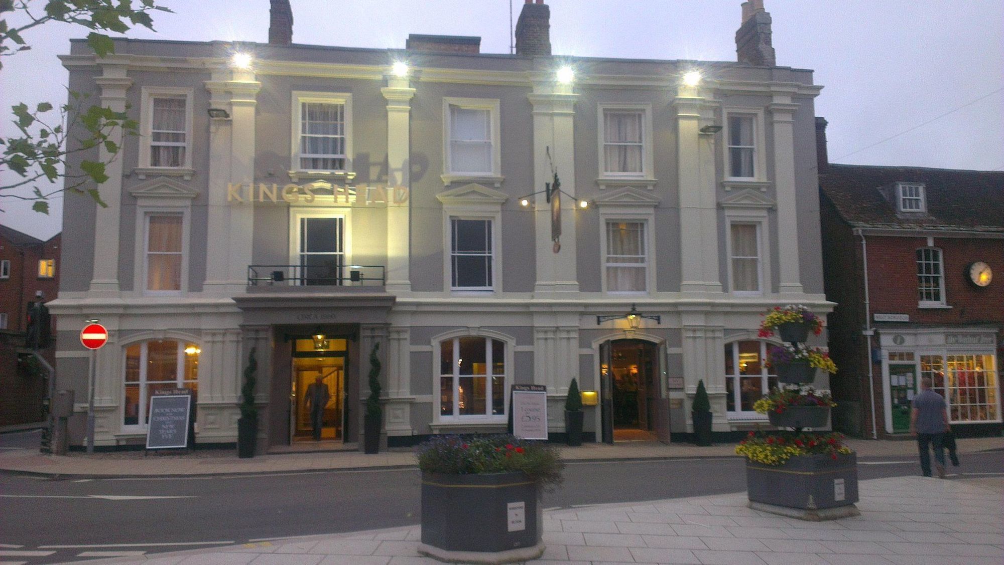 King'S Head Hotel By Greene King Inns ويمبورن مينستر المظهر الخارجي الصورة