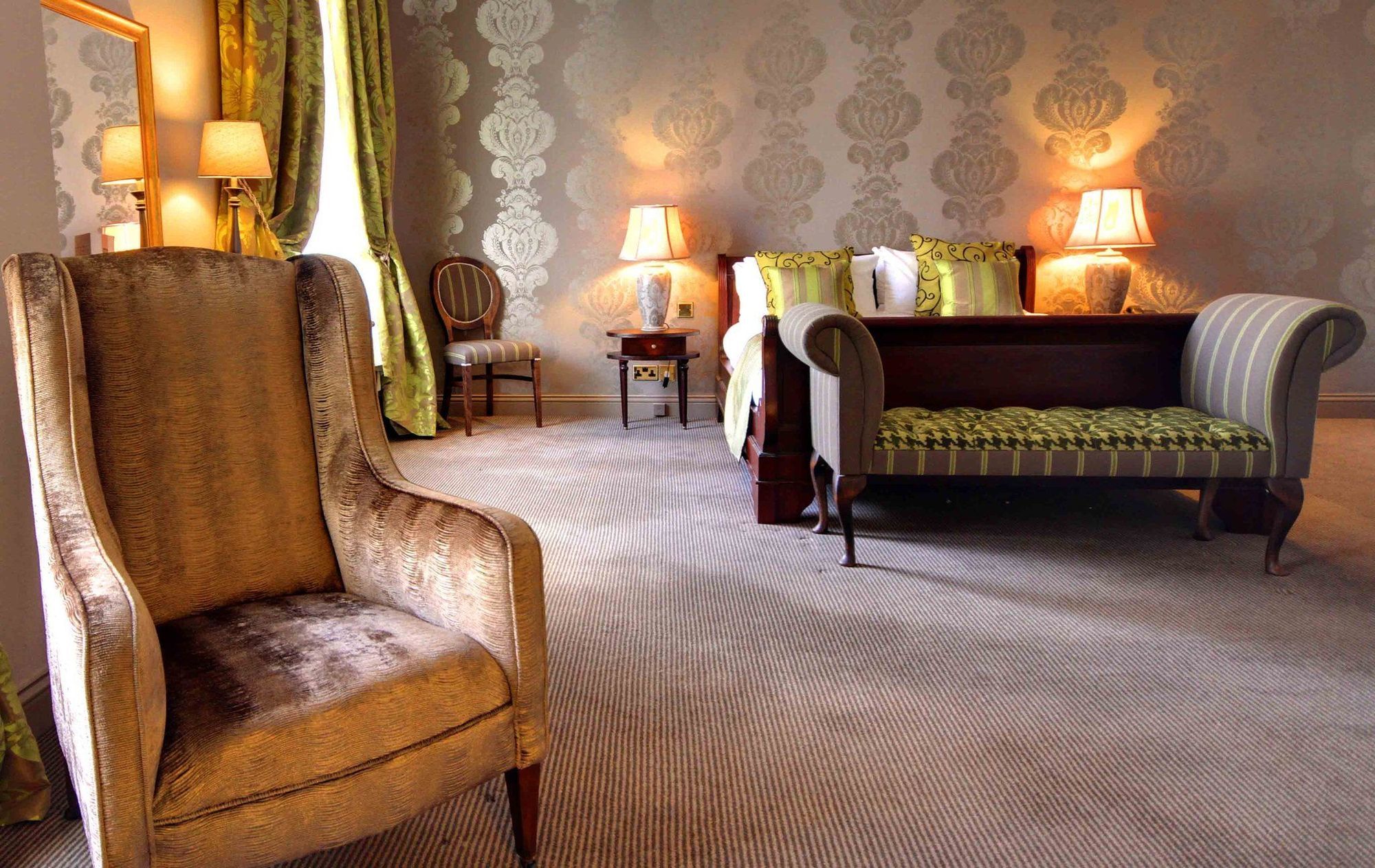 King'S Head Hotel By Greene King Inns ويمبورن مينستر المظهر الخارجي الصورة