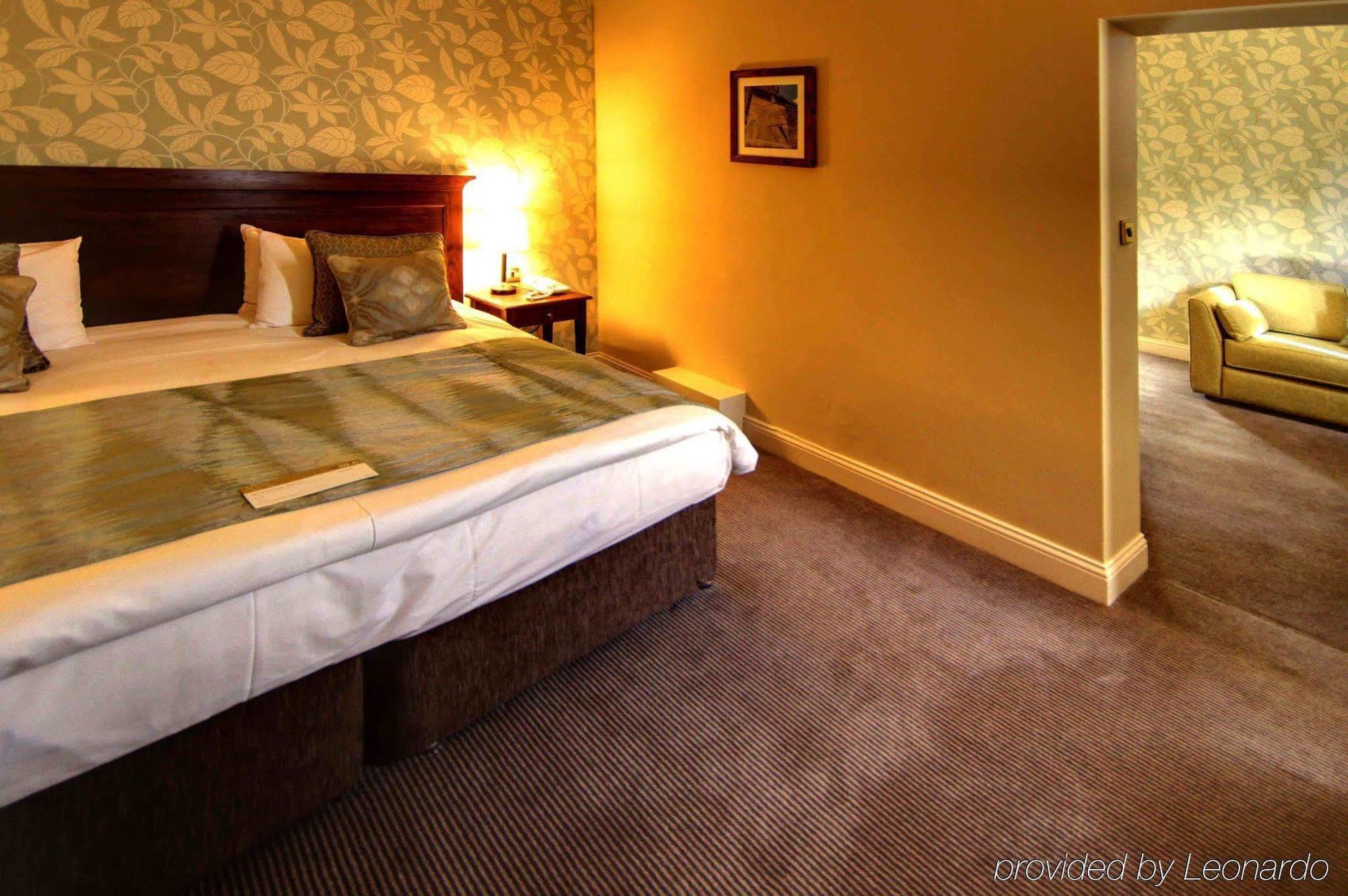 King'S Head Hotel By Greene King Inns ويمبورن مينستر المظهر الخارجي الصورة