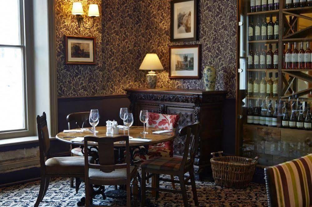 King'S Head Hotel By Greene King Inns ويمبورن مينستر المظهر الخارجي الصورة